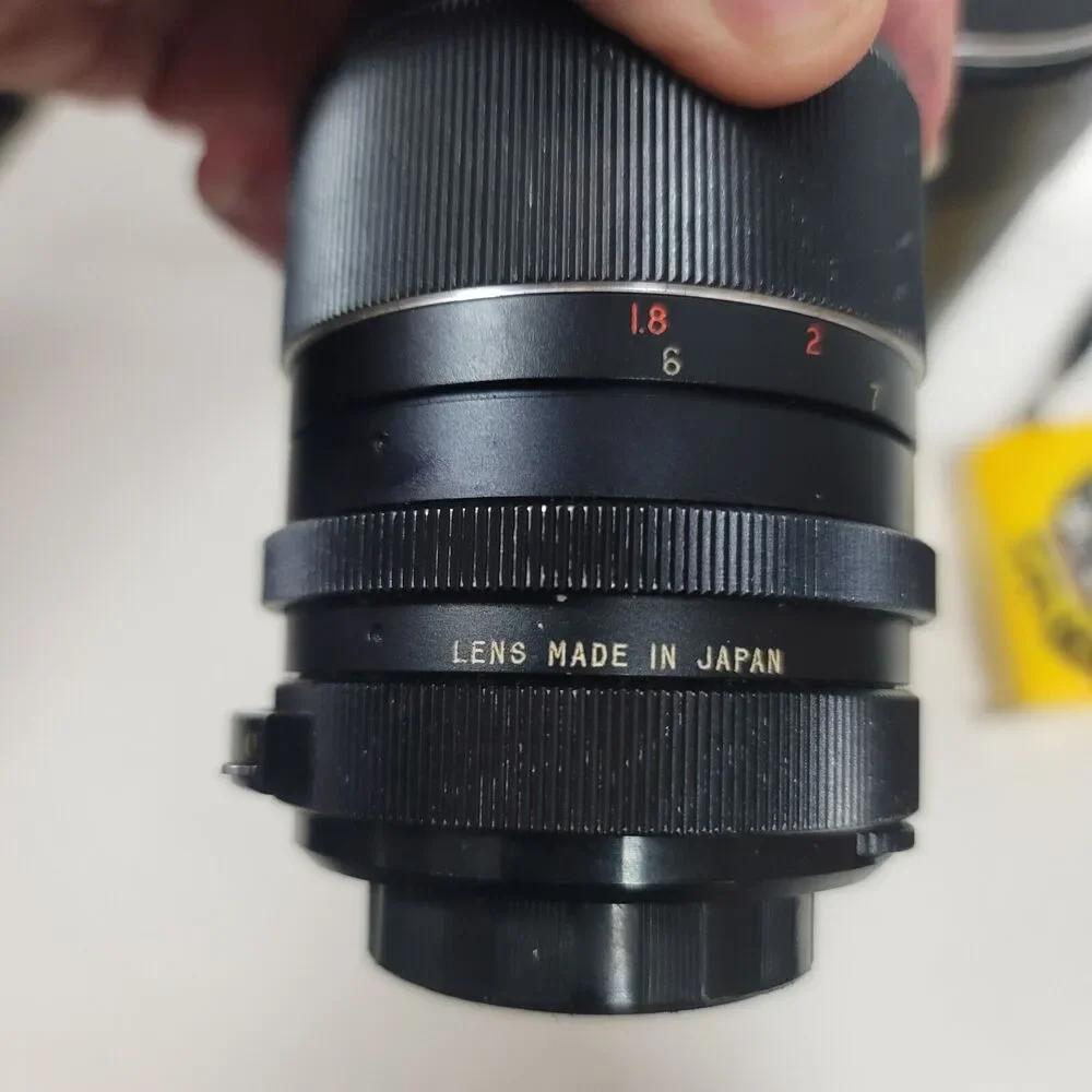 Vivitar 135mm f2.8 Auto MF Telephoto Portrait M42 Screw Mount Lens No. 378003178